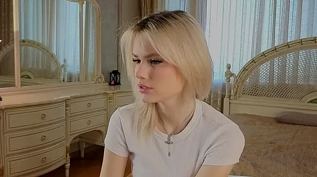 Chatroom XXX en direct de MercedezTimbs