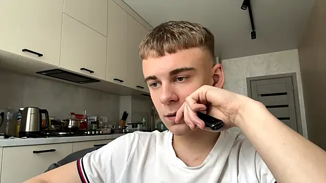 Živý XXX chat SoloFury