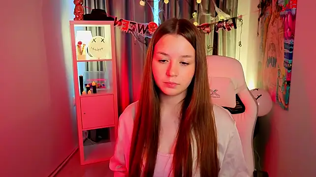 Chat +18 de RileyBloomss ao vivo