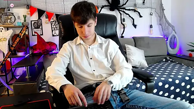 ThomasEdisonn – Naživo XXX chat