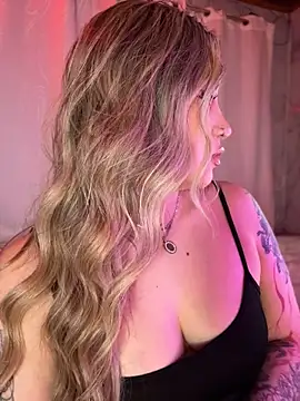 Živý XXX chat Lally_Valencia__