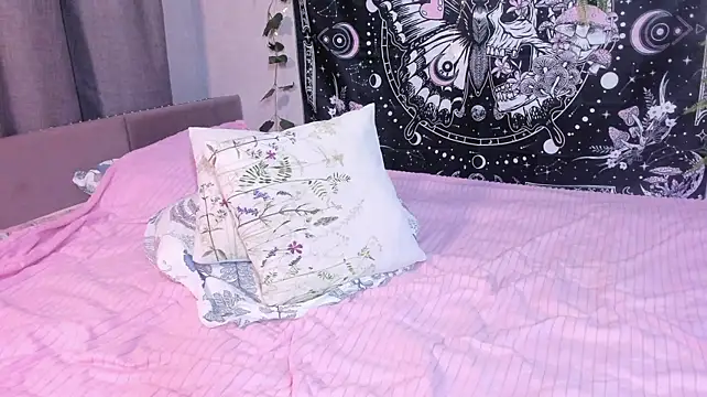 _Sweety_pie_n Live XXX chat
