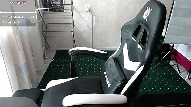 Živý XXX chat Krieger84