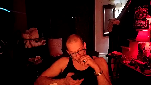 MasterDaddyCool: απευθείας συνομιλία ΧΧΧ