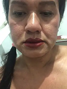 starfish05's Live XXX Chat