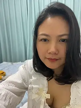 cucu25671's Live XXX Chat