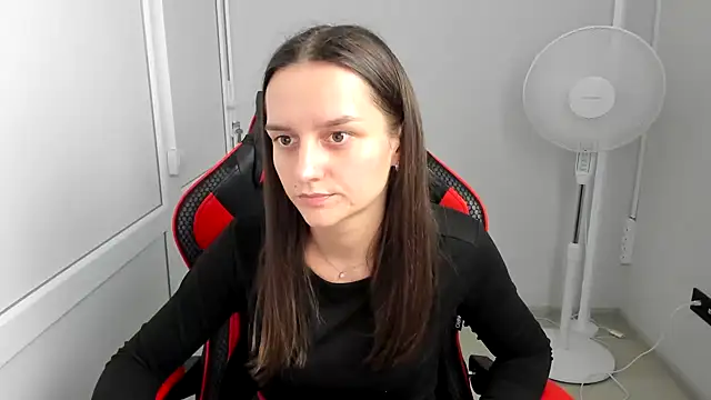 EveMoonveil's Live XXX Chat