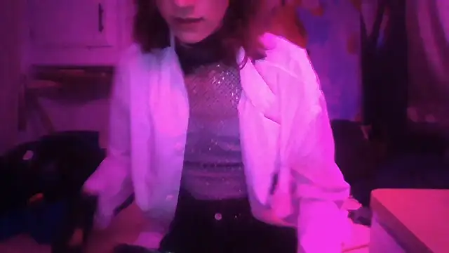 Chat +18 de Pink_Vixen ao vivo