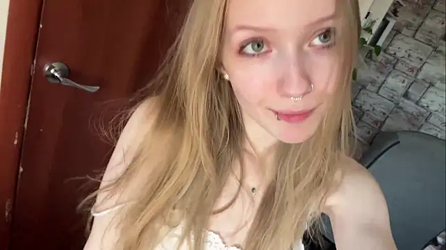 BivalentFalloff Live XXX-Chat