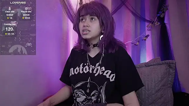 Czat XXX na żywo – Navier__
