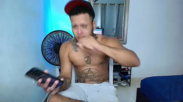 crow_black00 – Naživo XXX chat