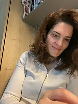 Ms-Lust1- Adlı Modelin Canlı XXX Sohbeti