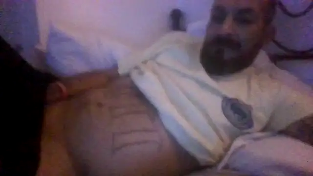 Call_Me_Snacks' Live XXX Chat