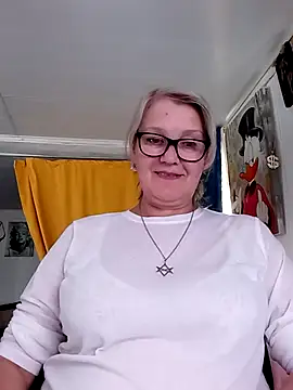 irinamaux Chat XXX in diretta