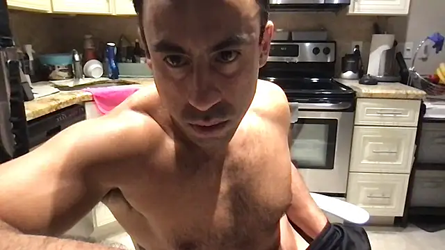 แชท XXX สดของ BigGuyMuscle
