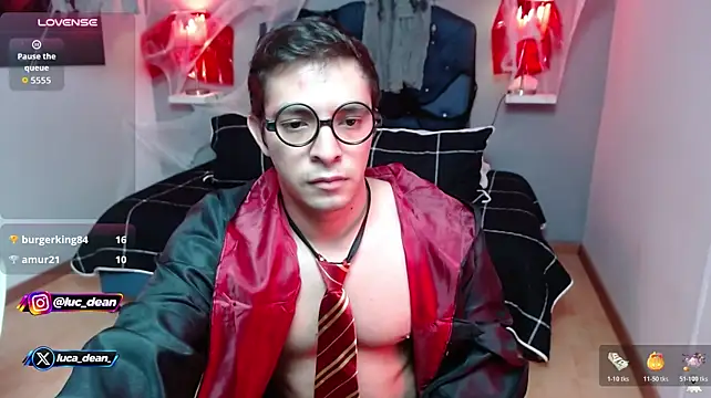 luca_dean élő XXX-chatje