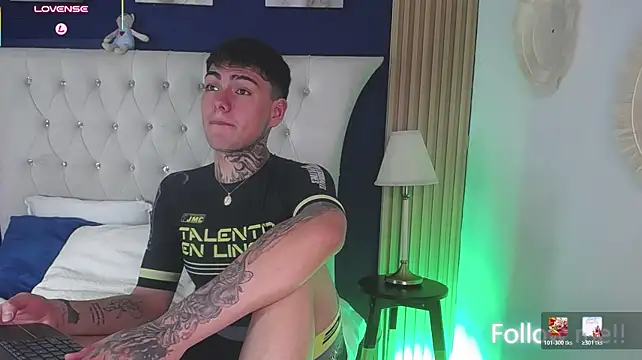 Canili_Hotn Live XXX chat