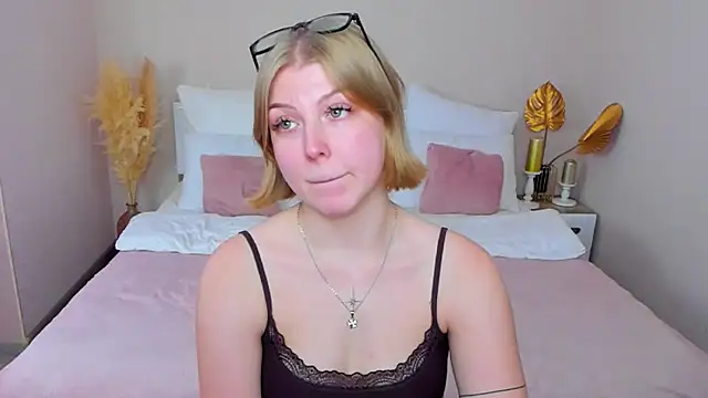 Czat XXX na żywo – Stella_Light