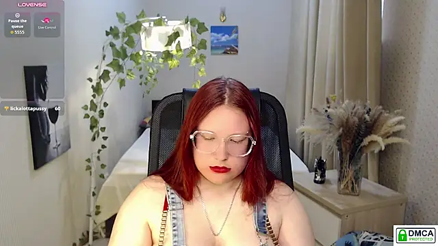 XXX chat uživo modela kuri_u