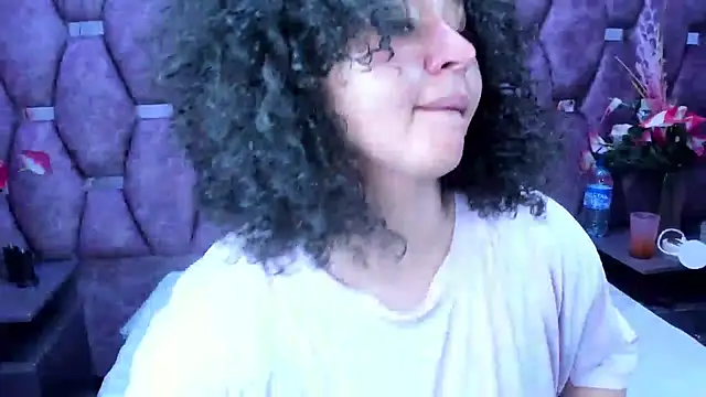 AlaSmith's Live XXX Chat