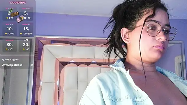 scarlette_15_n Live XXX chat
