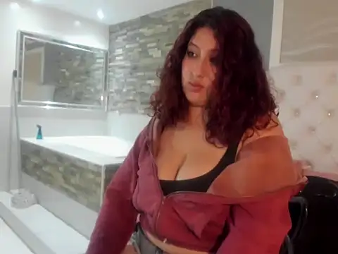 TamaraRussell live XXX chat