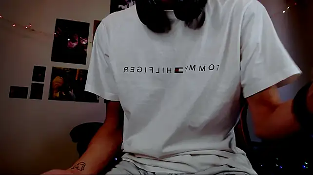 John_Meow Chat XXX in diretta