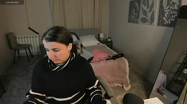 MartaEdams' Live XXX Chat