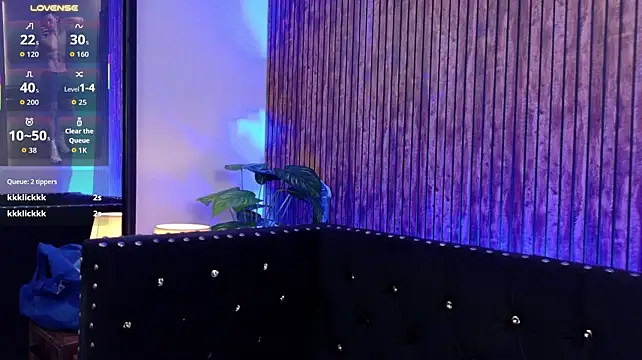 Apolo_Warrior 即時 XXX 聊天
