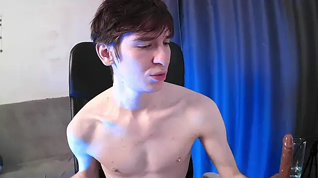 دردشة NateAfterDark الجنسية المباشرة