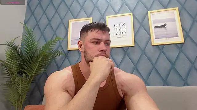 Chat +18 de RyannWest ao vivo
