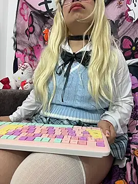 DearAbbiee Live XXX-Chat
