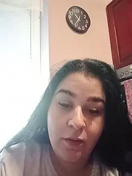 Feketedamo লাইভ XXX চ্যাট