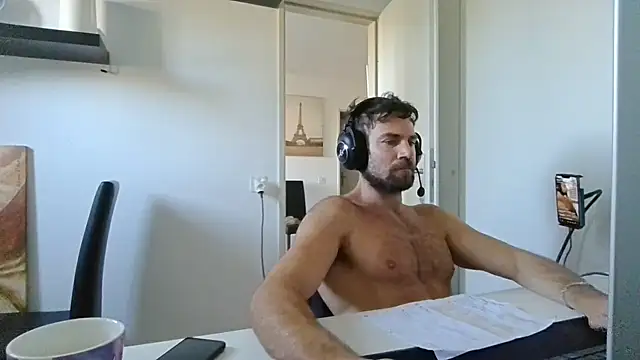 XXX chat uživo modela alpha-hunk