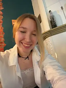 -NaughtyAngel-: онлайн-секс-чат