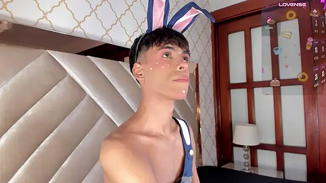 KaelSoft_'s Live XXX Chat