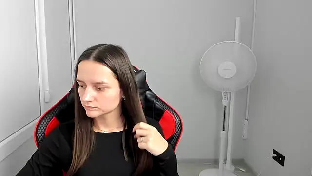 EveMoonveil's Live XXX Chat