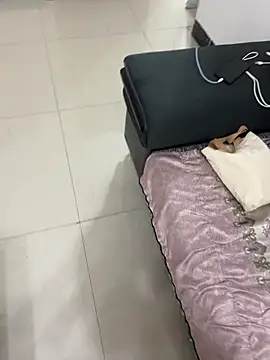 gaojujiang_8's Live XXX Chat
