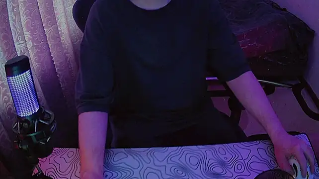 fame_bc Chat XXX live