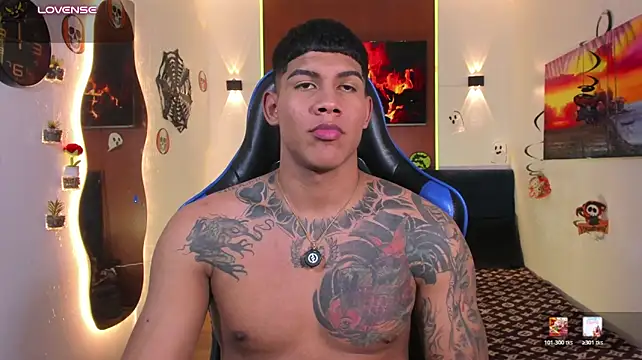 Damian_latinxxx's Live XXX Chat