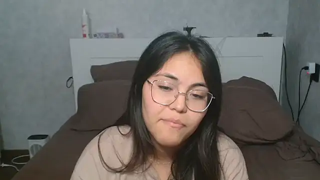 Anda_here – Live XXX-chat