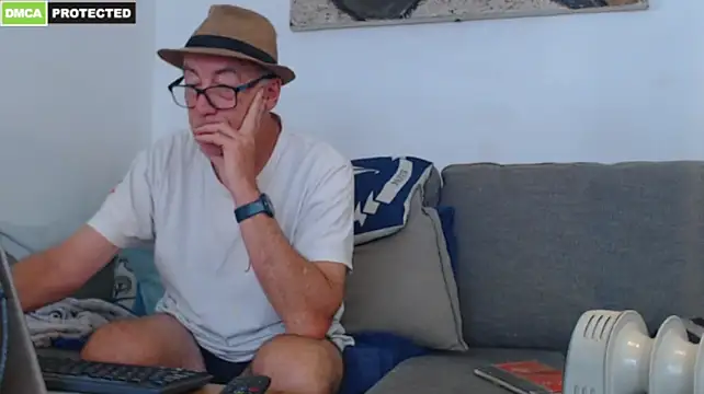 Czat XXX na żywo – bluedae1