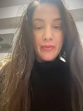 HotXMom_'s Live XXX Chat