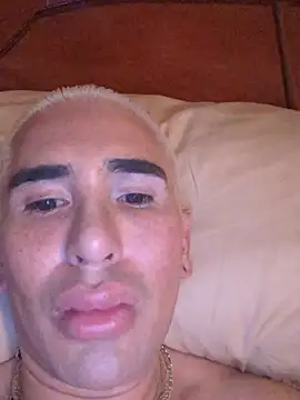 LucioFer11 Chat XXX live