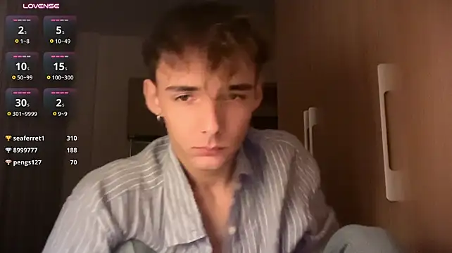 YourLucius Adlı Modelin Canlı XXX Sohbeti