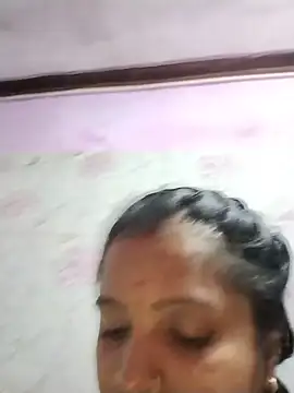 aapki-bhabhiii's Live XXX Chat