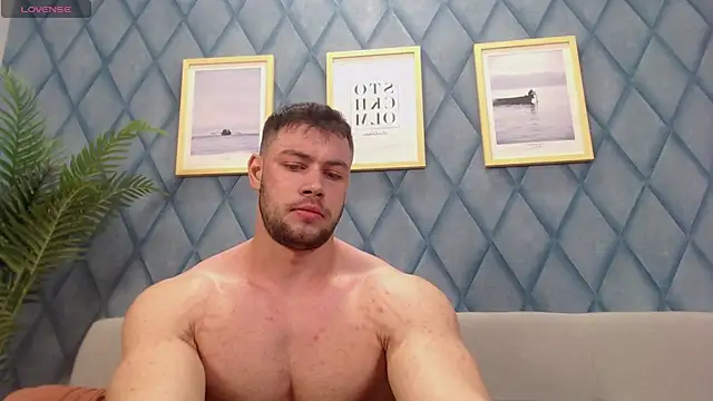 Chat +18 de RyannWest ao vivo