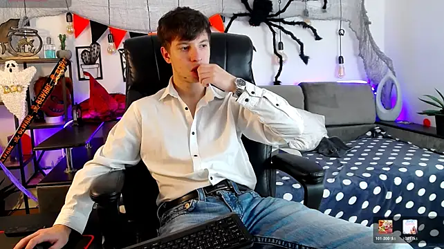 Živý XXX chat ThomasEdisonn