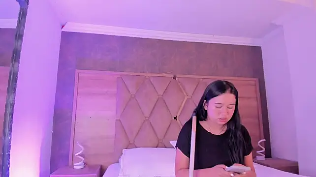 SweetNova1's Live XXX Chat