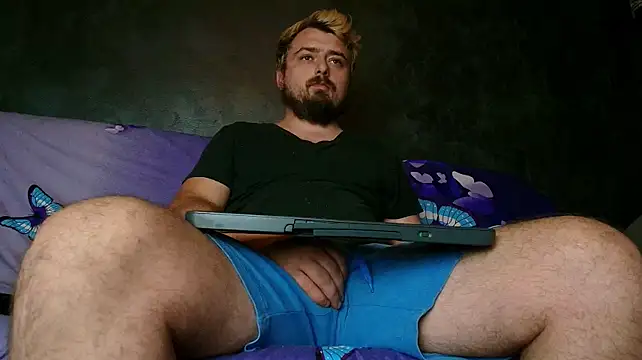 CLOUDYMarkWayne – Naživo XXX chat